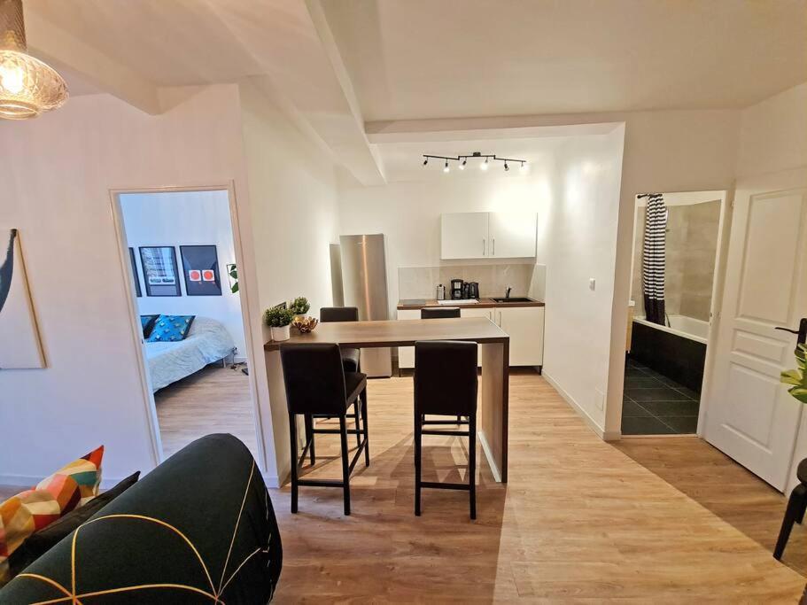 Gregbnb - T2 Design 43M2 - Toulon Est - Wifi Fibre - N2 Εξωτερικό φωτογραφία